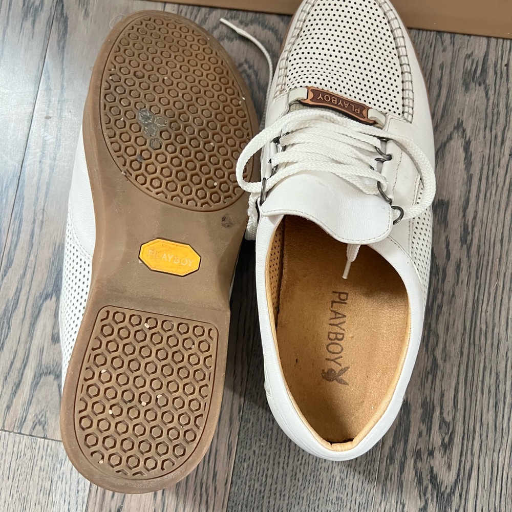 PLAYBOY White Loafers with Moccasin Design - Picture 3 of 3